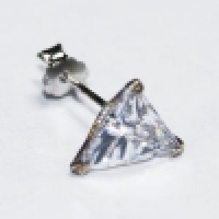 Е05100-10 пусета в ухо с камнем